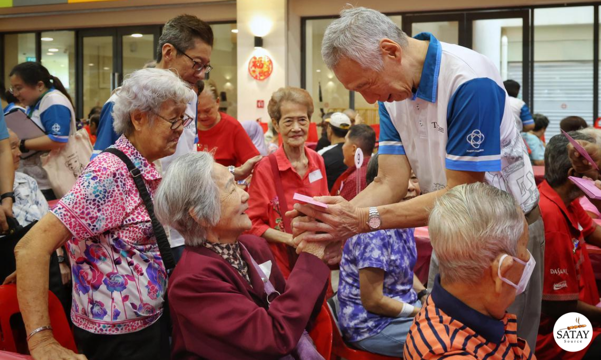 SM Lee Brings Joy to Teck Ghee Seniors with Chinese New Year Visit
